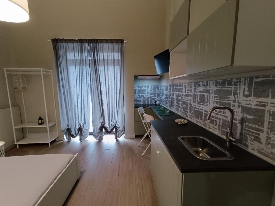 Simply House In Bari Twin Apartment Luaran gambar