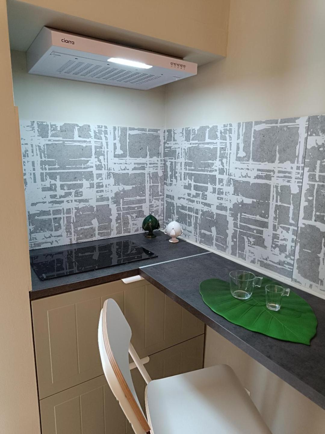 Simply House In Bari Twin Apartment Luaran gambar
