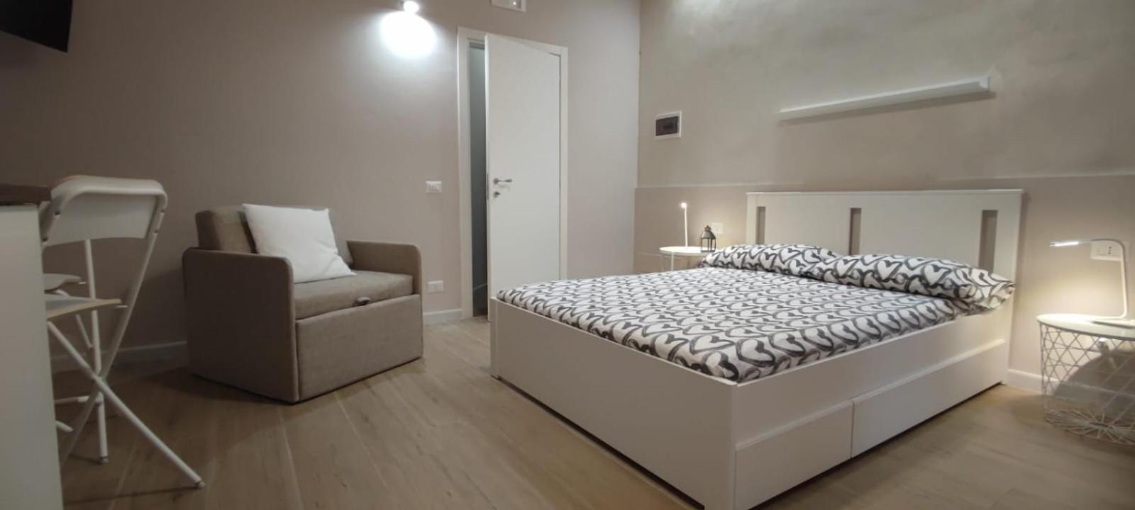 Simply House In Bari Twin Apartment Luaran gambar